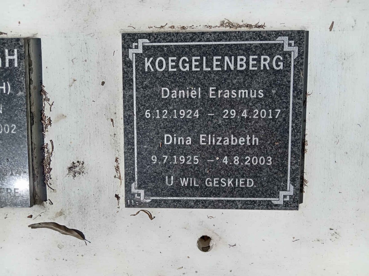 KOEGELENBERG Daniel Erasmus 1924-2017 &amp; Dina Elizabeth 1925-2003