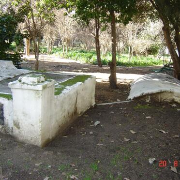 09. Oorsig van begraafplaas grafkelders