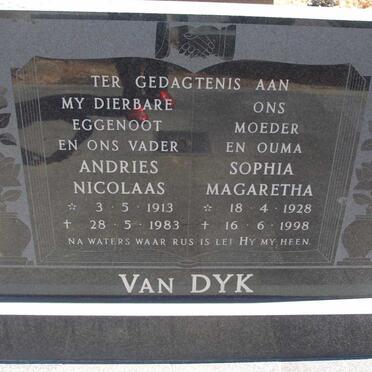 DYK Andries Nicolaas, van 1913-1983 &amp; Sophia Margaretha 1928-1998 