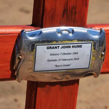 HUME Grant John 1969-2010