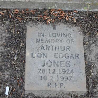 JONES Arthur Don-Edgar 1924-1997 