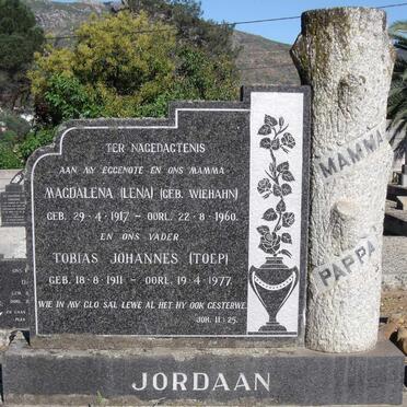 JORDAAN Tobias Johannes 1911-1977 &amp; Magdalena WIEHANN 1917-1960