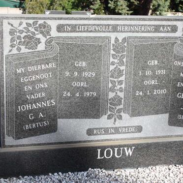 LOUW Johannes G.A. 1929-1979 & Gesina J.M. 1931-2010