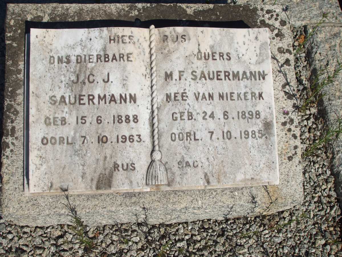 SAUERMANN J.C.J. 1888-1963 & M.F. VAN NIEKERK 1898-1985