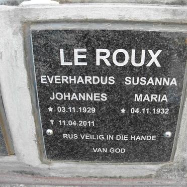 ROUX Everhardus Johannes, le 1929-2011 &amp; Susanna Maria 1932-