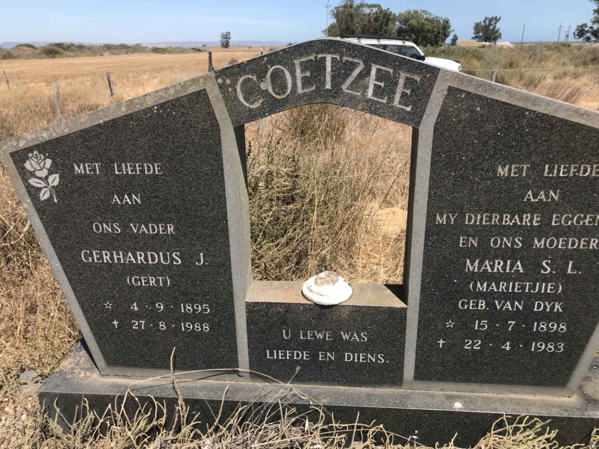 COETZEE Gerhardus J. 1895-1988 & Maria S.L. VAN DYK 1898-1983