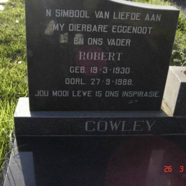 COWLEY Robert 1930-1988