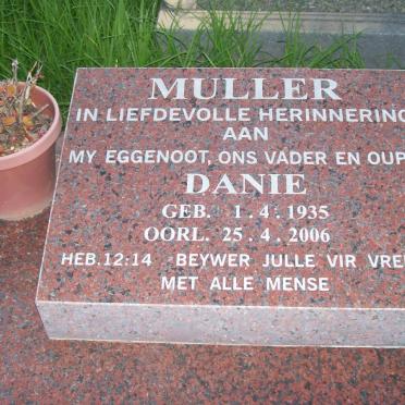 MULLER Danie 1935-2006
