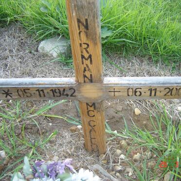 McCALLUM Norman 1942-2006