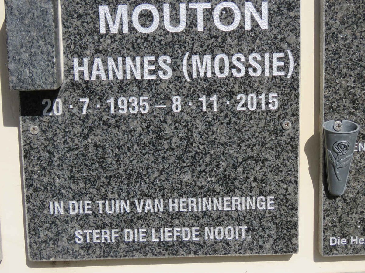 MOUTON Hannes 1935-2015