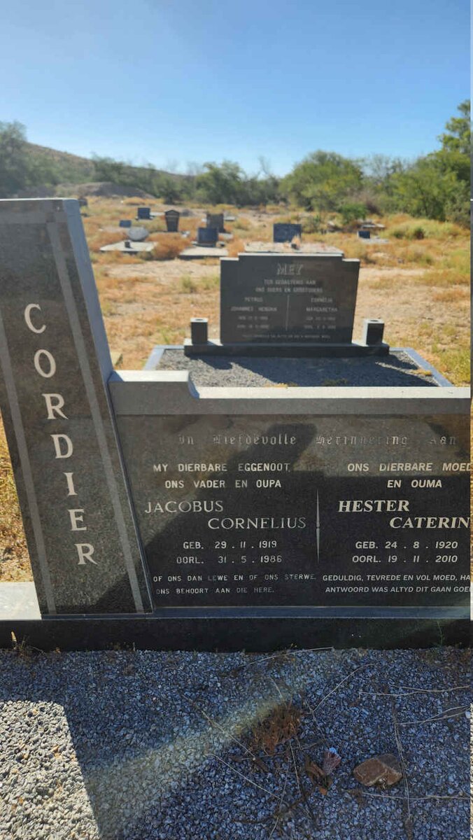 CORDIER Jacobus Cornelius 1919-1986 & Hester Caterina 1920-2010_01