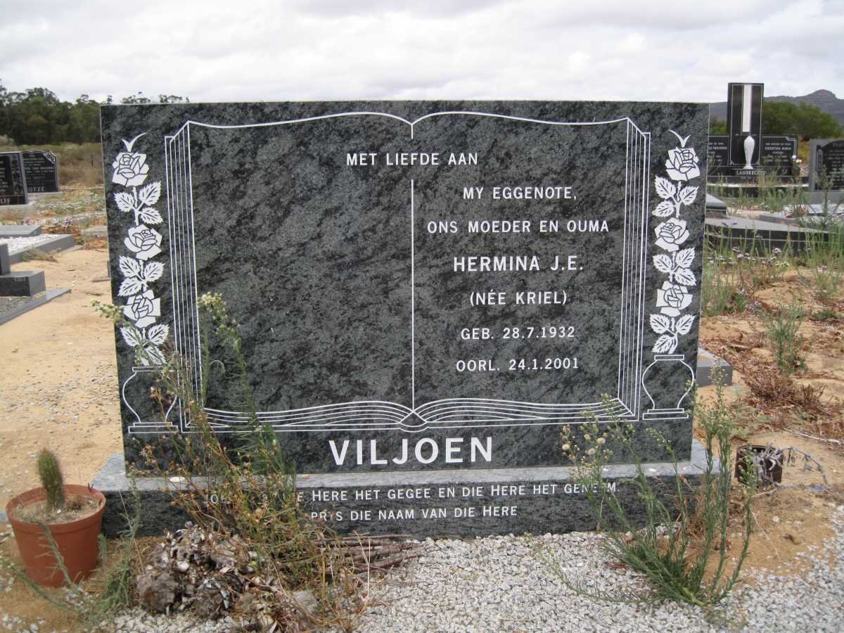 VILJOEN Hermina J.E. nee KRIEL 1932-2001
