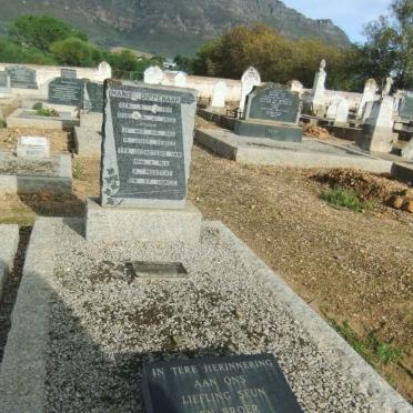 DIPPENAAR Manie 1917-1952