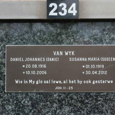 WYK Daniel Johannes, van 1916-2006 &amp; Susanna Maria 1919-2012