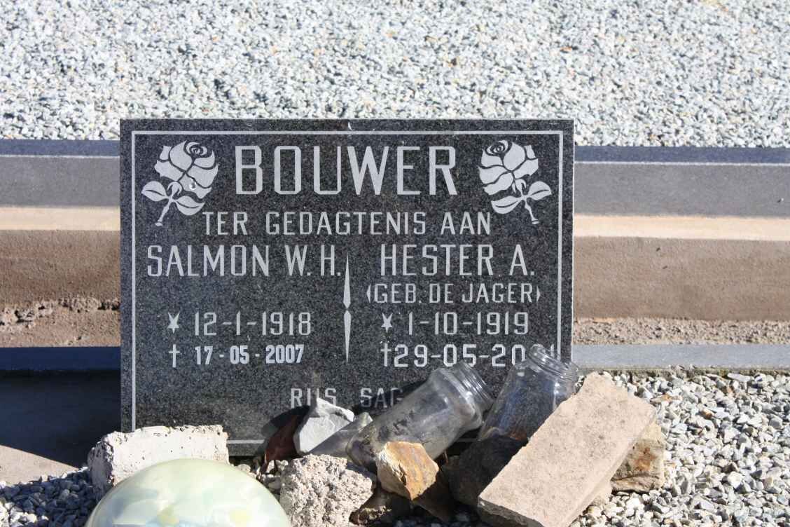 BOUWER Salomon W.H. 1918-2007 &amp; Hester A. DE JAGER 1919-2001