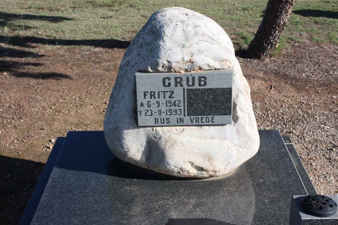 GRÚB Fritz 1942-1993