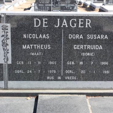 JAGER Nicolaas Mattheus, de 1905-1979 &amp; Dora Susara Gertruida 1906-1981