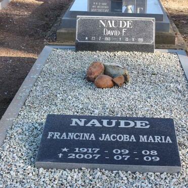NAUDE David F. 1913-1991 &amp; Francina Jacoba Maria 1917-2007