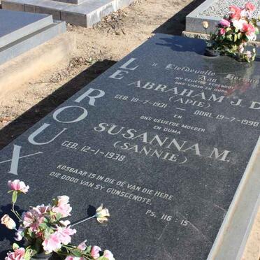 ROUX Abraham J.D., le 1931-1998 &amp; Susanna M. 1938