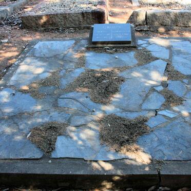 CROUS Hermanus J. 1864-1940 &amp; Maria P. 1887-1931