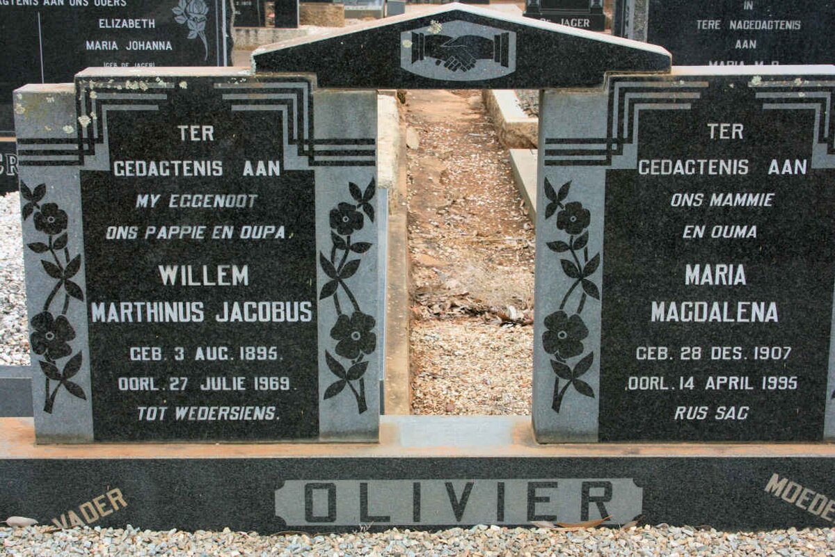 OLIVIER Willem Marthinus Jacobus 1895-1969 &amp; Maria Magdalena 1907-1995