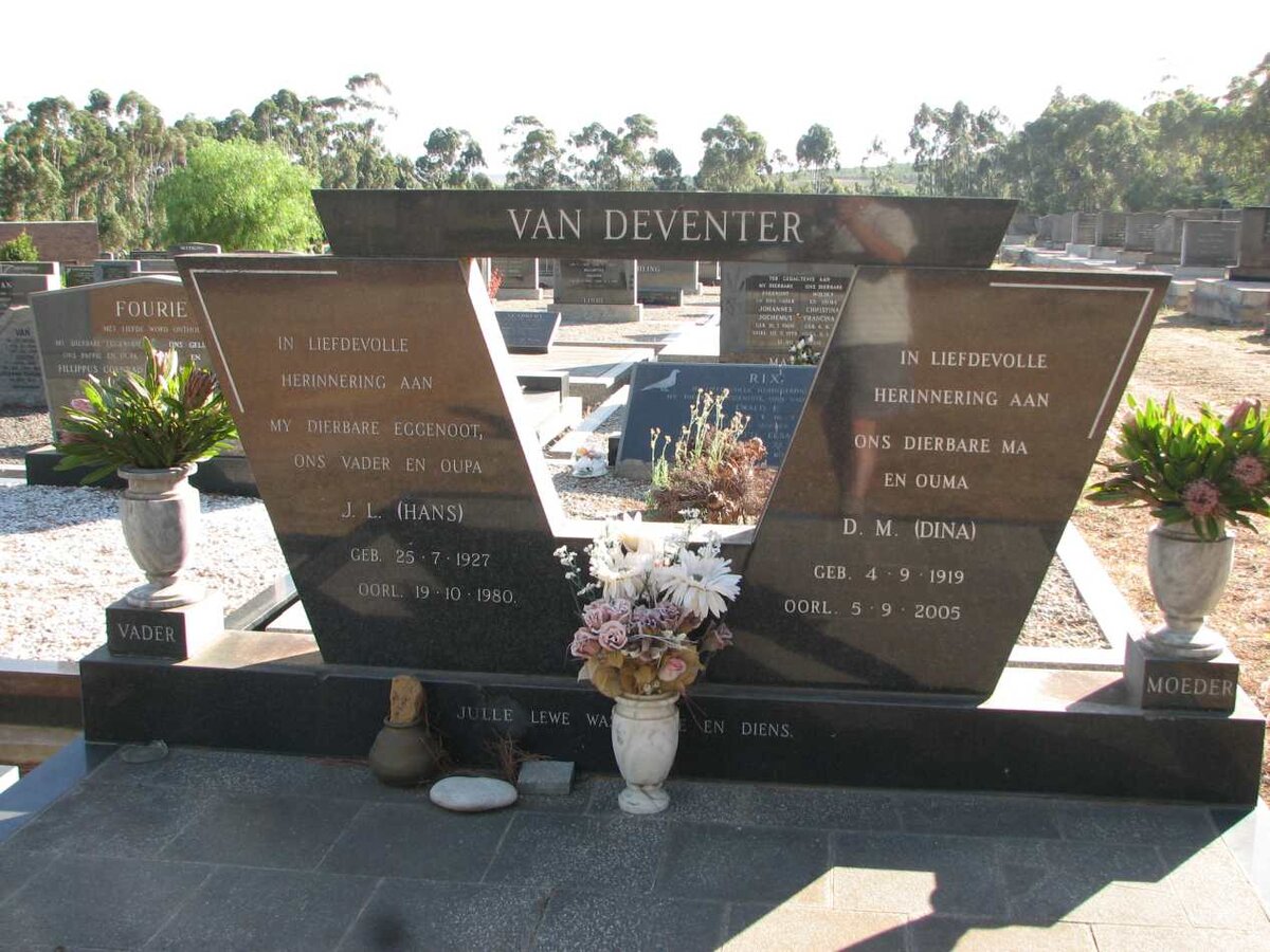 DEVENTER J.L., van 1927-1980 &amp; D.M. 1919-2005