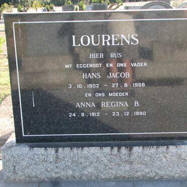 LOURENS HANS Jacob 1902-1968 &amp; Anna Regina B. 1912-1990