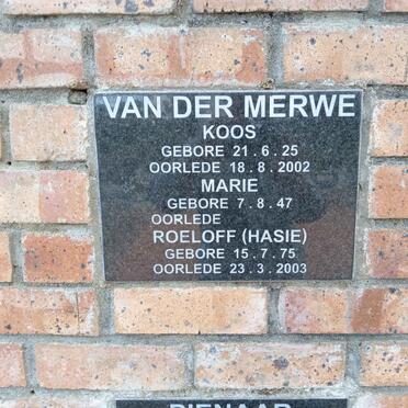 MERWE Koos, van der 1925-2002 &amp; Marie 1947- :: VAN DER MERWE Roeloff 1975-2003