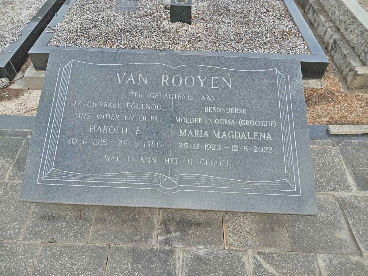 ROOYEN Harold E, van 1915-1980 &amp; Maria Magdalena 1923-2022