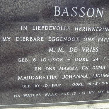 BASSON M.M. de Vries 1908-1983 &amp; Margaretha Johanna JOUBERT 1907-2005