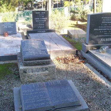 FISCHER Pieter Ulrich 1883-1958 &amp; Maria Elizabeth MARAIS 1886-1960 :: FISHCER Pieter Ulrich 1911-1969