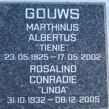 GOUWS Marthinus Albetus 1925-2002 &amp; Rosalind CONRADIE 1932-2005