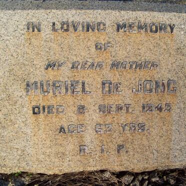 JONG Muriel, de -1945
