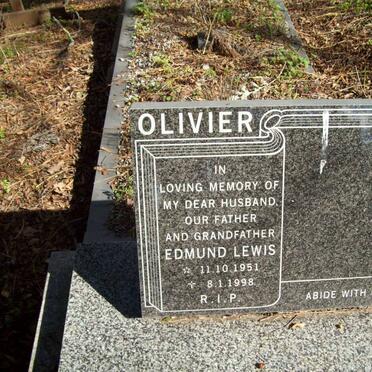 OLIVIER Edmund Lewis 1951-1998