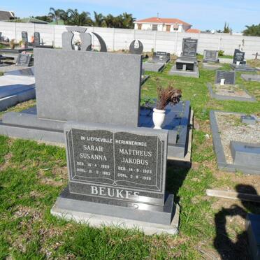 BEUKES Mattheus Jakobus 1925-1999 &amp; Sarah Susanna 1929-1993