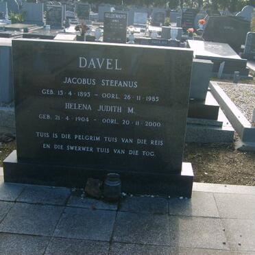 DAVEL Jacobus Stephanus 1895-1985 &amp; Helena Judith M. 1904-2000
