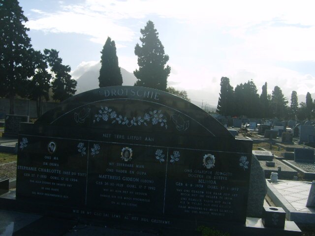 DROTSCHIE Matthews Gideon 19??-1993 &amp; Stephanie Charlotte DU TOIT 1923-1994