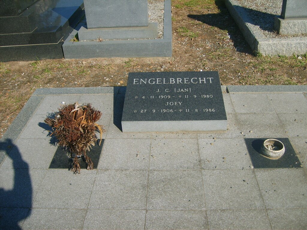 ENGELBREGHT J.C. 1909-1980 &amp; Joey 1906-1986