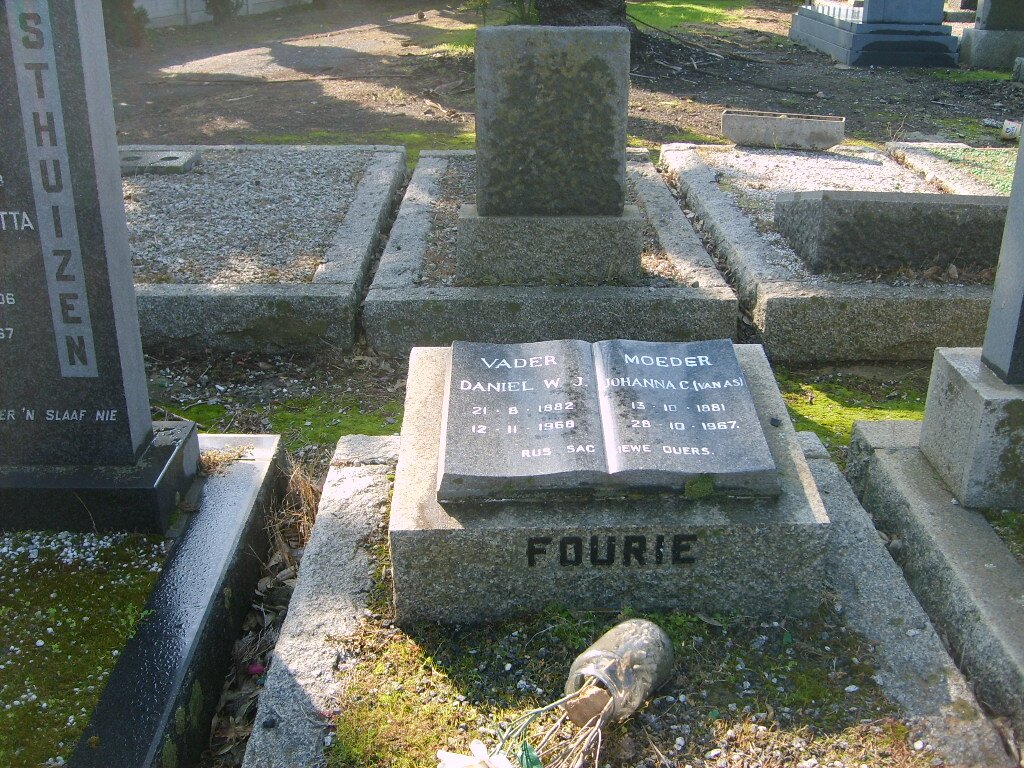 FOURIE Daniel W.J. 1882-1968 Johanna C. VAN AS 1881-1967