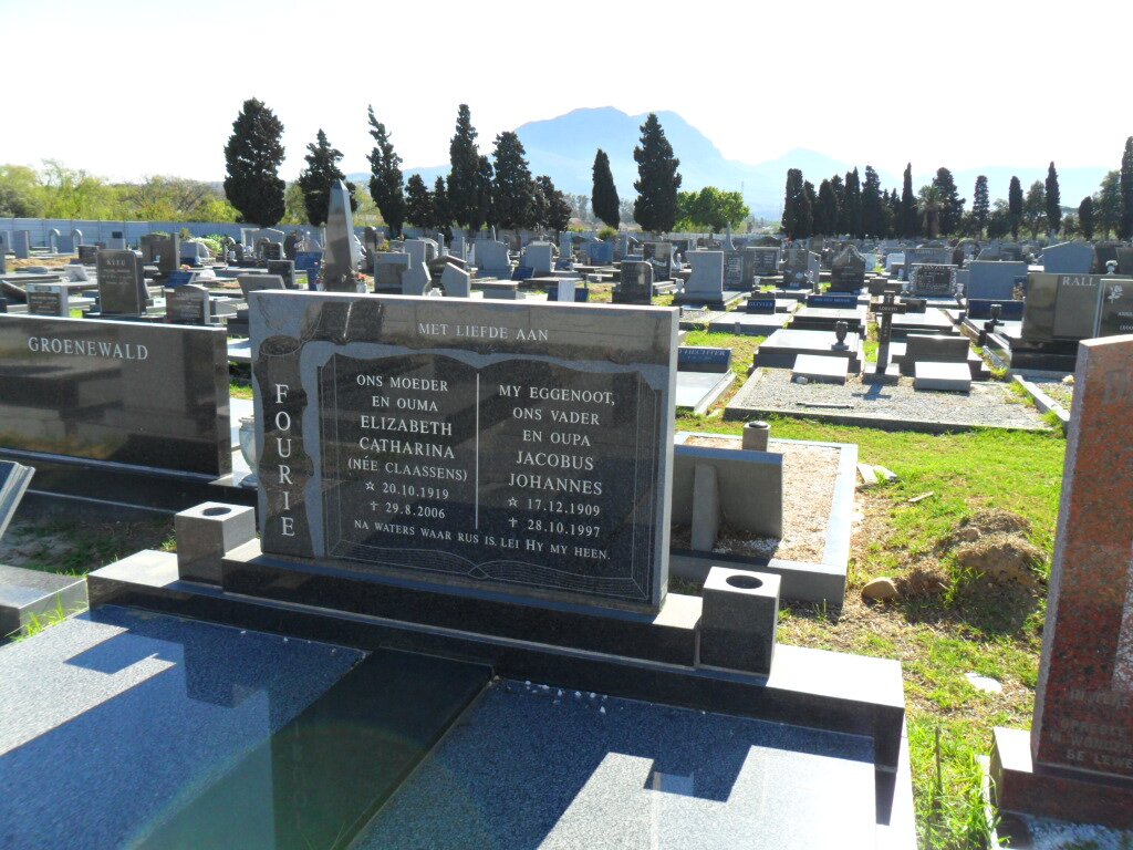 FOURIE Jacobus Johannes 1909-1997 &amp; Elizabeth Catharina CLAASSENS 1919-2006