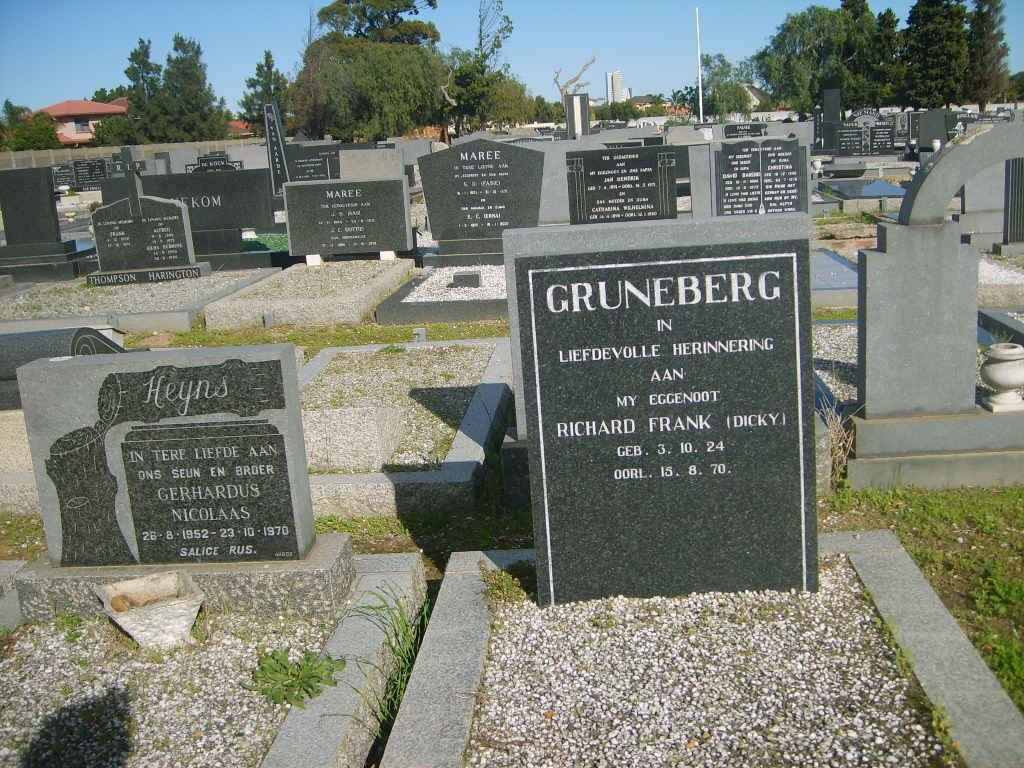 GRUNEBERG Richard Frank 1924-1970