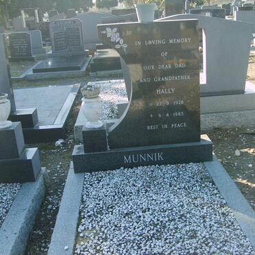 MUNNIK Hally 1926-1985 &amp; Rossie 1932-1978