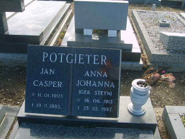 POTGIETER Jan Casper 1903-1985 &amp; Anna Johanna STEYN 1913-1997