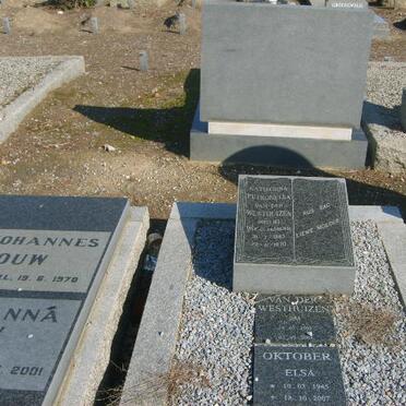 WESTHUIZEN Jim, van der 1906-???? &amp; Catherina Petronella ????-1970 :: OKTOBER Elsa 1945-2007