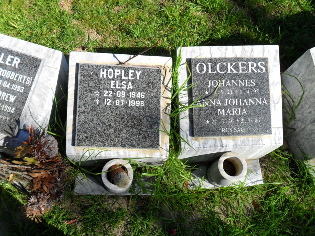 HOPLEY Elsa 1946-1996 :: OLCKERS Johannes 1921-1995 &amp; Anna Johanna Maria 1926-2006
