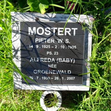 MOSTERT Pieter W.S. 1925-1995 &amp; Alfreda GROENEWALD 1930-2007