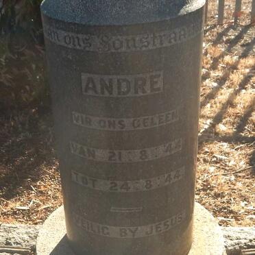 LIEBENBERG Andre 1944-1944