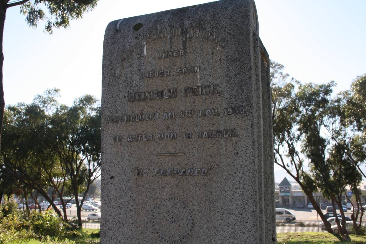 PEICK Heinrich 1930-