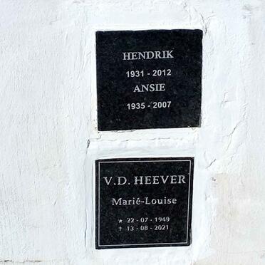 HEEVER Marié-Louise, v.d. 1949-2021