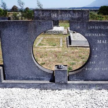 VOS Malie, de 1924-1992